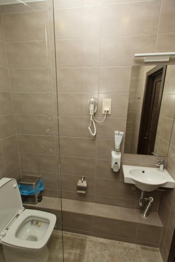 Ovb Hostel Ob (Novosibirsk) Zewnętrze zdjęcie